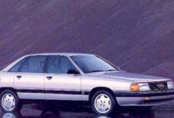 Audi 100 C3 Sedan 2.3 quattro 133KM 98kW 1990