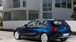 BMW 120d 2012 - tył - reflektory wyłączone