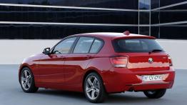 BMW 118i 2012 - tył - reflektory wyłączone