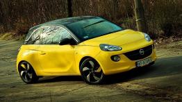 Opel Adam 1.4 100KM - galeria redakcyjna (2) - prawy bok