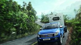 Ford Ranger 2012 - przód - reflektory wyłączone