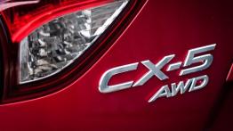 Mazda CX-5 2.2 SKYACTIV-D 175KM - galeria redakcyjna (2) - lewy tylny reflektor - wyłączony