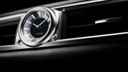 Lexus GS 2012 - deska rozdzielcza