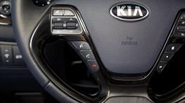 Kia Ceed 2012 - sterowanie w kierownicy