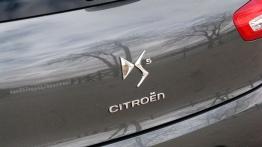 Citroen DS5 2.0 HDi 163KM - galeria redakcyjna - emblemat