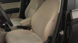 Seat Toledo IV 1.4 TSI 122KM - galeria redakcyjna (2) - fotel kierowcy, widok z przodu