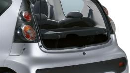 Citroen C1 Hatchback 3d Facelifting (2012) - tył - bagażnik otwarty