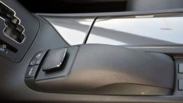 Lexus RX III SUV  Facelifting 350 277KM - galeria redakcyjna 2 - tunel środkowy między fotelami