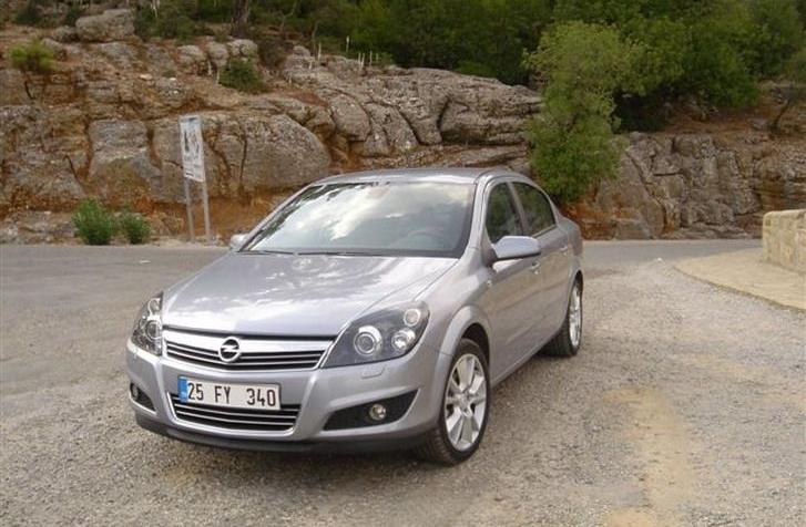 Opel Astra H Sedan 1.7 CDTI ECOTEC 100KM 74kW 2007-2013