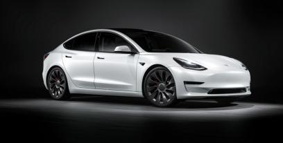Tesla Model 3 Sedan Facelifting 60kWh 325KM 239kW od 2021