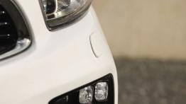 Kia ceed II GT (2013) - zderzak przedni