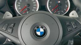 BMW M6 E63 - deska rozdzielcza
