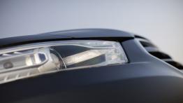 Ford Taurus 2013 - prawy przedni reflektor - wyłączony