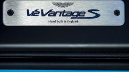 Aston Martin V12 Vantage S (2013) - listwa progowa