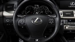Lexus LS 460 F-Sport (2013) - kierownica