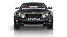 BMW serii 4 Coupe (2014) - przód - reflektory wyłączone
