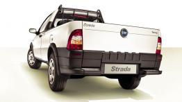 Fiat Strada III Krótka kabina 1.3 Multijet 16v 85KM 63kW od 2004