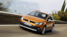 Volkswagen CrossPolo Facelifting (2014) - widok z przodu