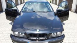 BMW Seria 5 E39 Sedan 4.4 540i 286KM 210kW 1998-2004