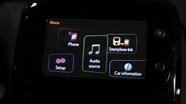 Toyota Aygo II (2014) - ekran systemu multimedialnego
