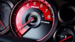 Nissan GT-R Nismo 2014 - prędkościomierz