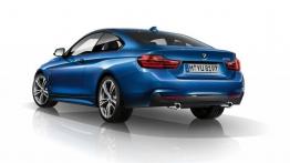 BMW serii 4 Coupe (2014) - tył - reflektory wyłączone