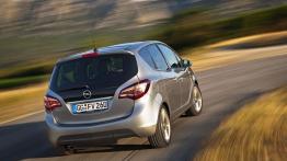 Opel Meriva II Facelifting (2014) - widok z tyłu