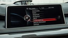 BMW X6 II M (2015) - ekran systemu multimedialnego
