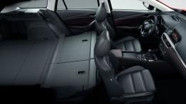 Mazda 6 III Kombi Facelifting (2015) - tylna kanapa złożona, widok z boku