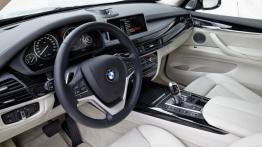 BMW X5 III xDrive40e (2015) - pełny panel przedni