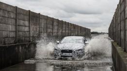Jaguar XE S (2015) - testowanie auta