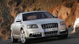 Audi S6 - widok z przodu