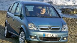 Opel Meriva 2006 - widok z przodu