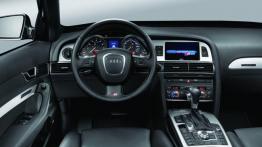 Audi S6 - kokpit
