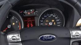 Ford Galaxy 2006 - deska rozdzielcza