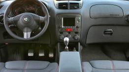 Alfa Romeo 147 2007 - pełny panel przedni