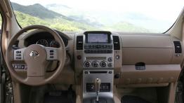 Nissan Pathfinder 2008 - pełny panel przedni