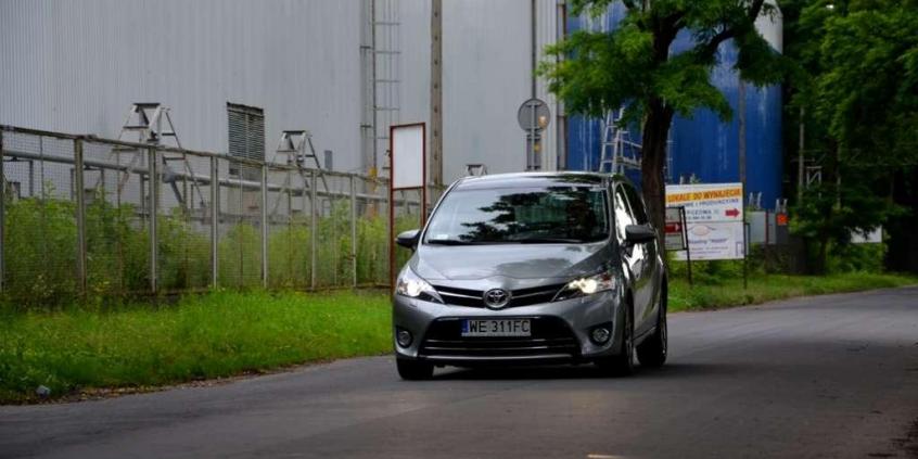 Wakacje w komplecie, czyli Toyota Verso w teście przyspieszenia