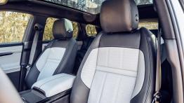 Land Rover Range Rover Evoque (2019) - fotel kierowcy, widok z przodu