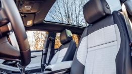 Land Rover Range Rover Evoque (2019) - fotel kierowcy, widok z przodu