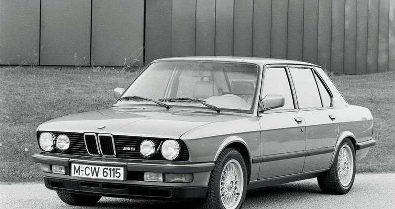 Sportowa limuzyna dla szefa kończy 25 lat - BMW Seria 5