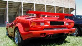 Lamborghini Countach - widok z tyłu