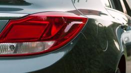 Opel Insignia  Hatchback - galeria społeczności - prawy tylny reflektor - wyłączony