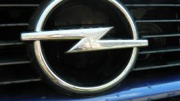 Opel Astra I F Sedan - galeria społeczności - logo