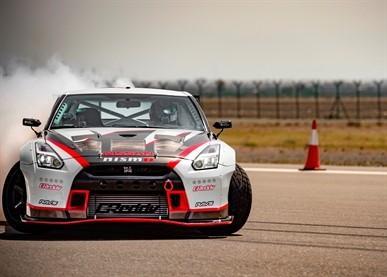 Nissan GT-R NISMO ustanawia rekord świata Guinnessa w kategorii driftu z najwyższą prędkością