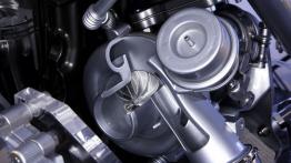 Opel Insignia Hatchback - silnik solo