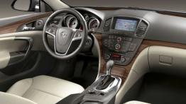 Opel Insignia Hatchback - pełny panel przedni