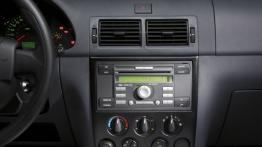 Ford Transit Connect - radio/cd/panel lcd
