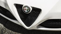 Alfa Romeo 4C (2015) - wersja amerykańska - grill