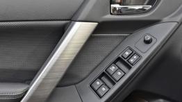 Subaru Forester IV - wersja amerykańska - drzwi kierowcy od wewnątrz